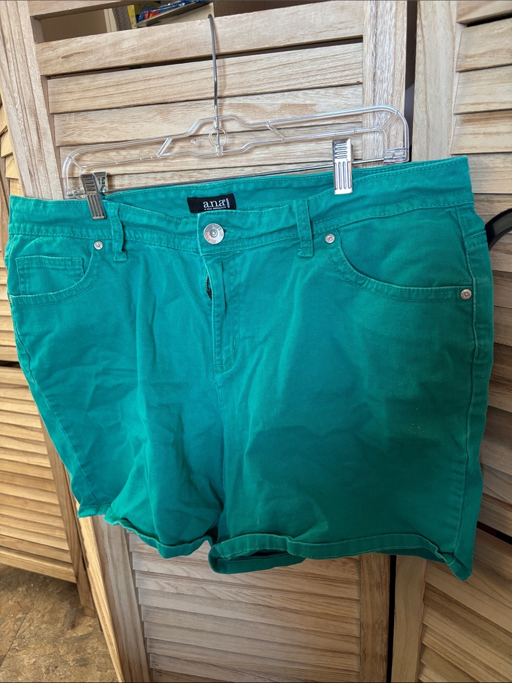 a.n.a Green Women's Denim Jean Shorts 18